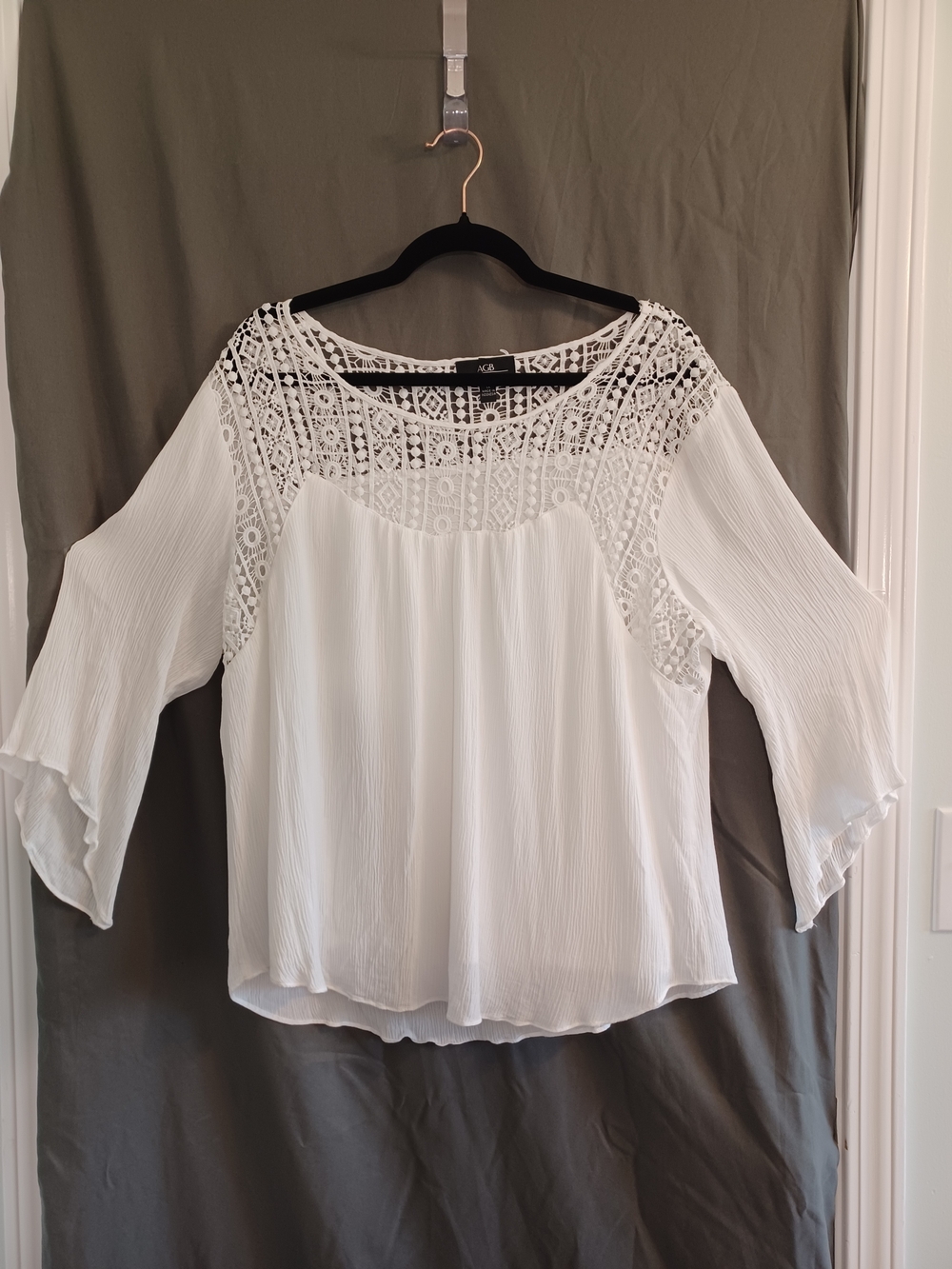 Gauzy Crochet-Yoke White Peasant Blouse 3/4 Sleeve Flowy Size 1x